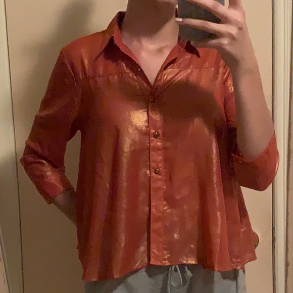 Button up shirt from FOREVER 21 - Picture 2 of 4